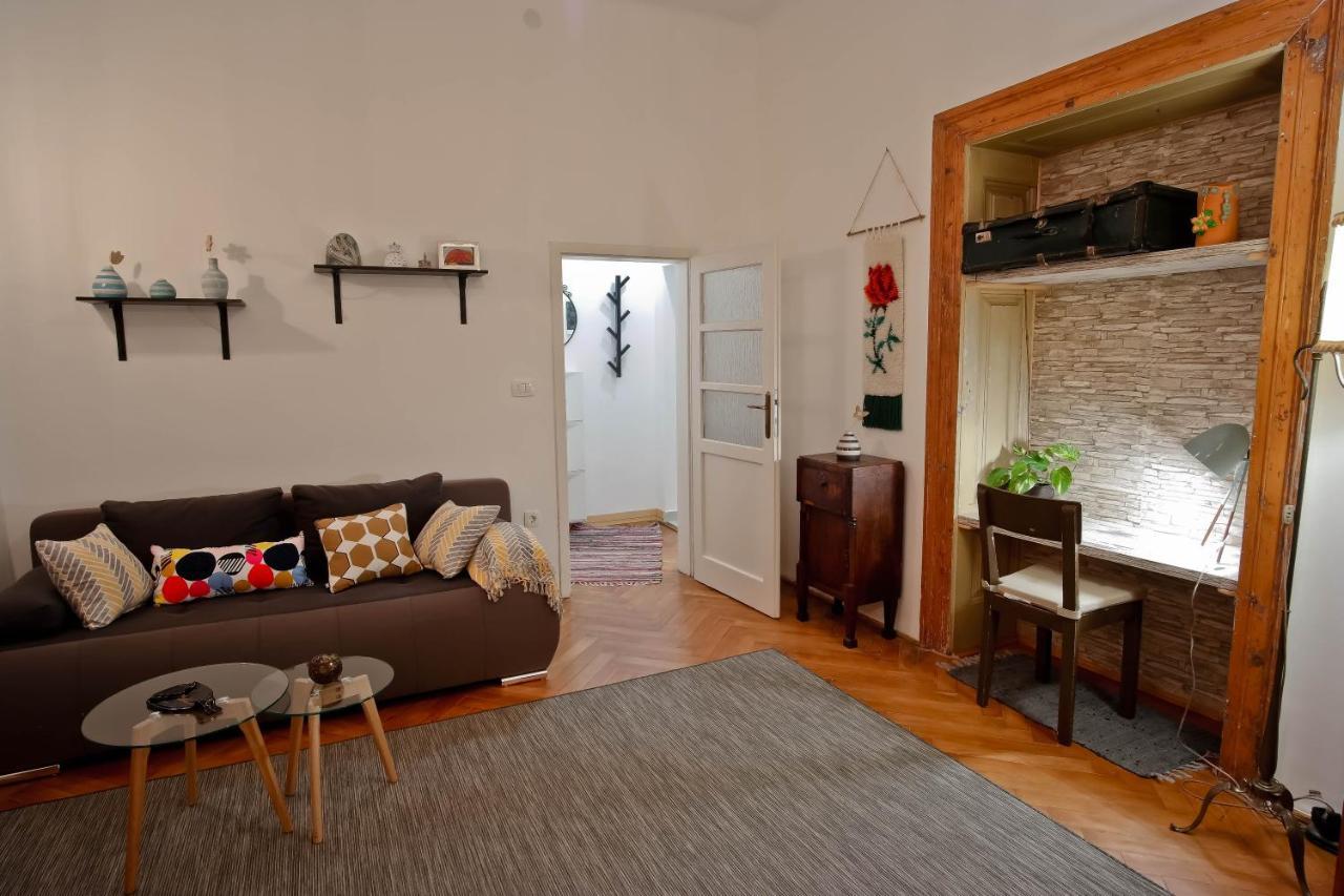 Cote Ensoleille Apartment พูลา ภายนอก รูปภาพ