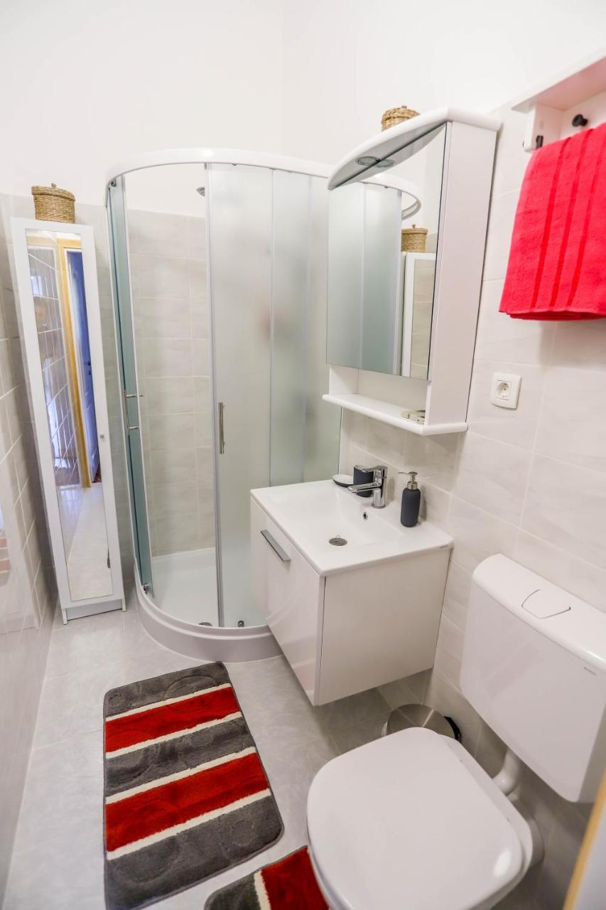 Cote Ensoleille Apartment พูลา ภายนอก รูปภาพ