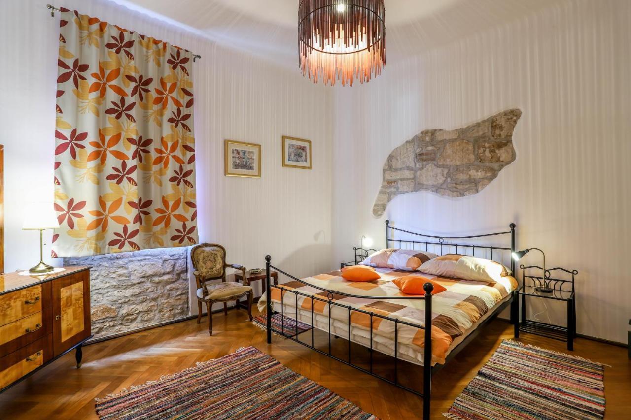 Cote Ensoleille Apartment พูลา ภายนอก รูปภาพ